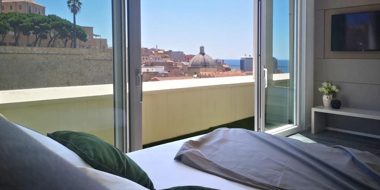 Vista Suites - Piazza Yenne كالياري المظهر الخارجي الصورة